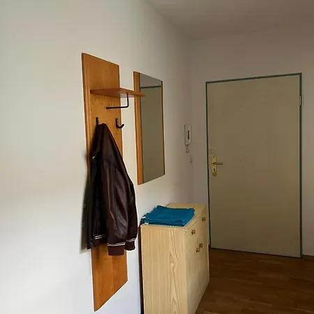 Ruhiges In Dresdner Neustadt *
